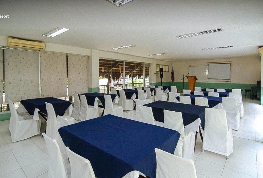 Reddoorz Cebu Club Fort Med Inc Boljoon Екстериор снимка