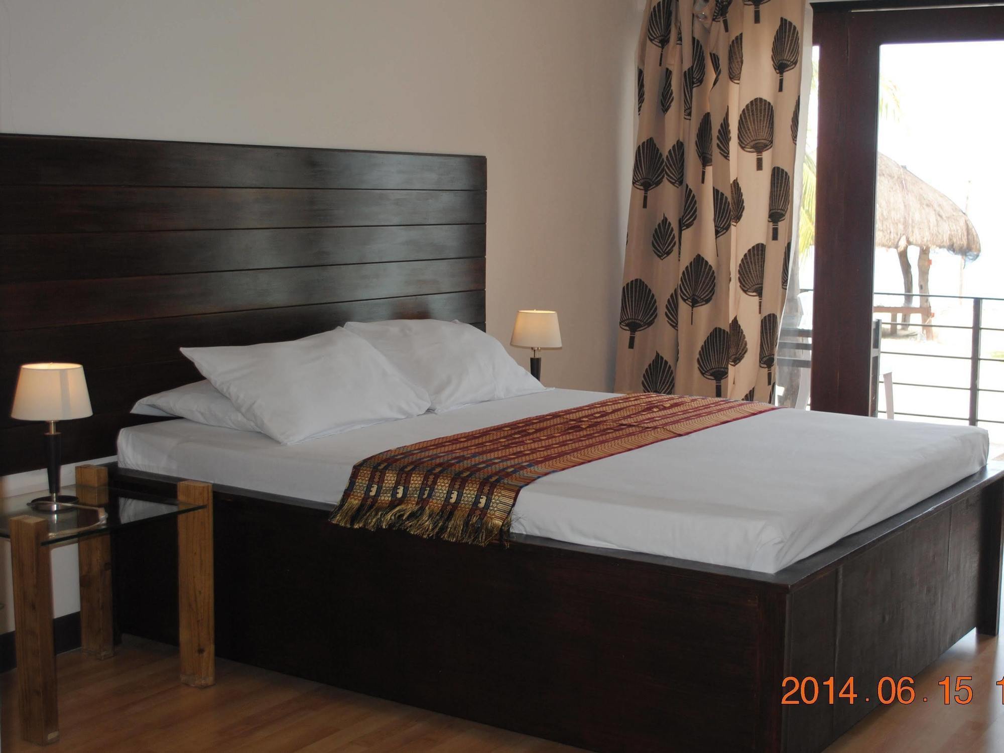 Reddoorz Cebu Club Fort Med Inc Boljoon Екстериор снимка